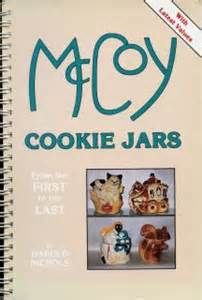 McCoy Reference Books - McCoy Pottery Collectors Society Vintage Pottery Display, Antique Knowledge, Mccoy Cookie Jars, Antique Cookie Jars, Pottery Display, Retro Dishes, Collectible Cookie Jars, Cookie Jars Vintage, Antique Pottery