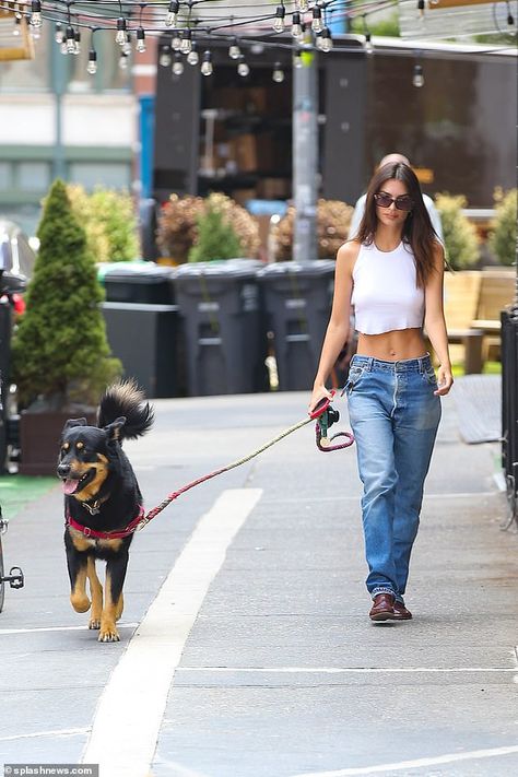 Leaving! Emily Ratajkowski is reportedly getting ready to divorce her husband of four year... Emily Ratajkowski Dog, Alison Lou, Cheated On, Stylish Couple, Adam Sandler, Civil Ceremony, Emily Ratajkowski, Film Producer, Cannes Film Festival