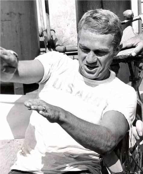 Steve Steve Mcqueen Haircut, Actor Steve Mcqueen, Steve Mcqueen Style, Steve Mcqueen Le Mans, Steven Mcqueen, Thomas Crown Affair, Steve Mc, Seventies Fashion, Steve Mcqueen