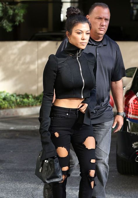 Kourtney Kardashian Barker with her Hermes Black Birkin Bag — Collecting Luxury Kourtney Kardashian Birkin, Black Birkin Bag, Kourtney Kardashion, Mary Phillips, Glam Barbie, Kourtney Kardashian Style, Kardashian Family, Jenner Style, Kardashian Style