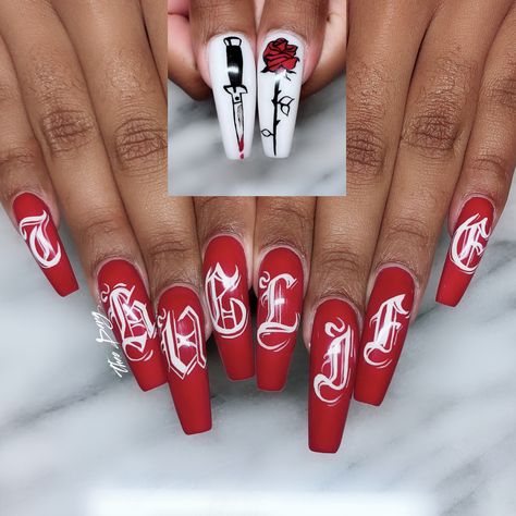 Nail Art Lettering THUG LIFE 🖤🌹 @nailsbytdang 50 Cent Nails, Nail Art With Letters, Letters On Nails Acrylic, Old English Nails Designs, Nails With Words On Them, Lettering Nail Art, Nails With Writing, Chicano Nails Designs, Chicana Nails Acrylic