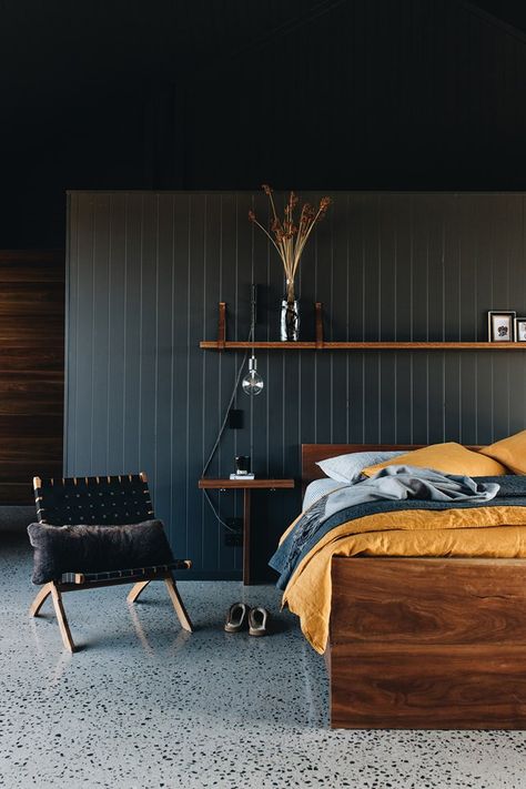 Bedroom Backboard, Modern Country Bedrooms, Country Bedrooms, Scandi Bedroom, Bedroom Dark, Dark Bedroom, House Color Palettes, Interior Color Schemes, Peter Johnson