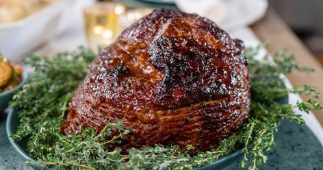 Marcus Samuelsson makes the holidays memorable with his spicy glazed spiral ham. Pioneer Woman Ham Glaze, Christmas Dinner Ideas, Spiral Ham, Grilled Ham, Holiday Ham, Glazed Ham, Ham Recipe, Prime Rib Roast, Ham Glaze