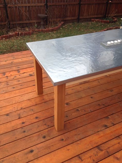 How To Make A DIY Outdoor Zinc Table | Before and After Brookside Zinc Table Top, Zinc Table, Outdoor Table Tops, Diy Outdoor Table, Metal Table Top, Outdoor Furniture Design, Pallet Outdoor, Teak Outdoor, Pallet Furniture Outdoor