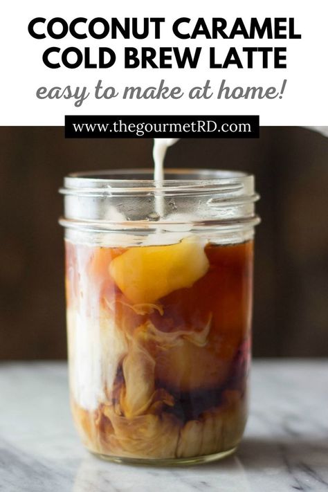 A cold brew coffee with cream being poured in. Healthy Coffee Smoothie Recipes, Coffee With Coconut Milk, Coconut Milk Caramel, Caramel Cold Brew, Easy Coffee Drinks Recipes, Coffee Smoothie Healthy, Healthy Iced Coffee, Coffee Smoothie Recipes, Coconut Milk Coffee