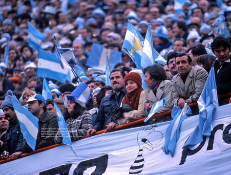 Argentina Fans, 25 June, River Plate, Yesterday And Today, World Cup, Holland, Soccer, Photography, Football