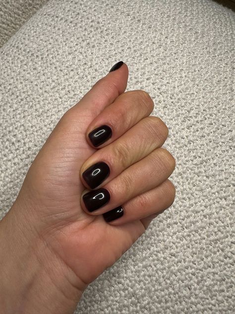 Manicure inspo manicure inspo vision board 2023 Short Soft Square Nails, Almost Black Nails, Black Nails Short, Square Nails, Black Nails, Black Color, Manicure, Square, Nails