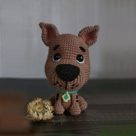 these images are for crochet patterns and these images are for crochet gifts Disney Crochet Patterns, Easy Crochet Animals, Crochet Disney, Crochet Animals Free Patterns, Crochet Amigurumi Free, Fun Crochet Projects, Diy Crochet Projects, Crochet Toys Patterns, Great Dane