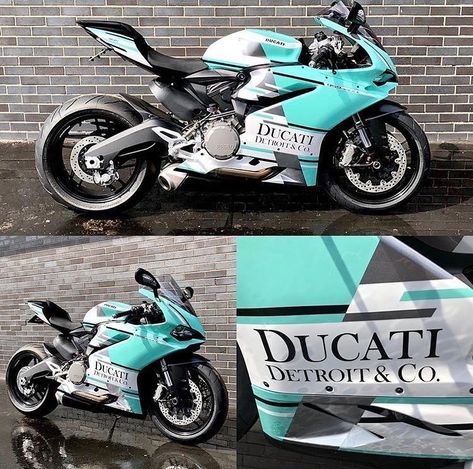 Ducati Motorbike, Honda Cbr250r, Moto Ducati, Custom Street Bikes, Bicycle Brands, Motorcycle Quotes, Ducati Motorcycles, Speed Bike, Ducati Panigale