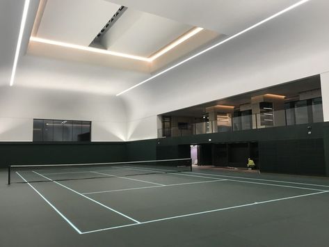 Tennis Court Design, Indoor Sports Court, Private Tennis Court, Indoor Tennis, Badminton Court, Sports Hall, Public Space Design, Dream Apartment Decor, Tennis Shop