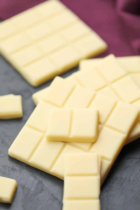 Learn how to make vegan white chocolate at home in minutes with just 5 ingredients! You'll love this dairy free white chocolate! Dairy Free White Chocolate, Chocolate At Home, White Chocolate Recipes, Vegan White Chocolate, Low Histamine, Vegan Candies, White Chocolate Chip Cookies, Dried Raspberries, Vegan Milk