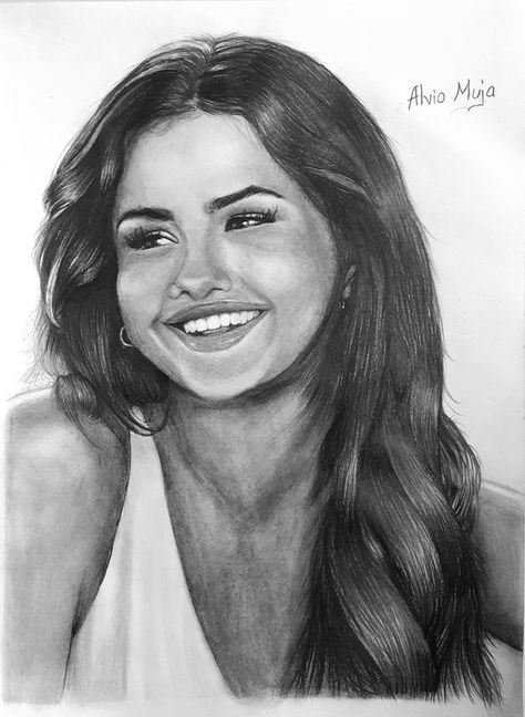 Selena Gomez Drawing, Sketches Pencil, Winnie Harlow, Art Drawings Sketches Pencil, Realistic Drawings, Art Drawings Sketches, Portrait Art, Selena Gomez, Drawing Ideas