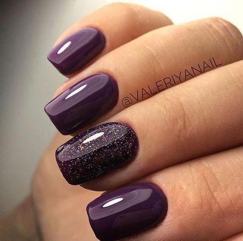 Plum Nails, Purple Nail Polish, Purple Nail Designs, Purple Nail, Dark Nails, Colorful Nail Designs, Nagel Inspo, Dipped Nails, Accent Nails