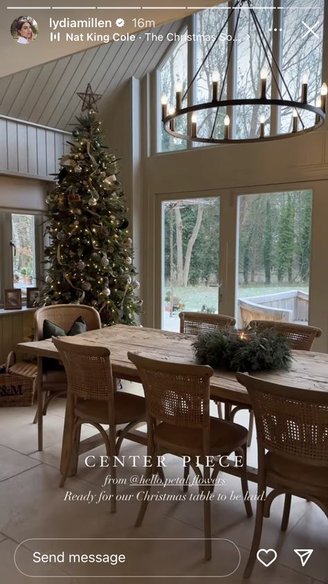 Lydia Millen Christmas Tree, Lydia Millen Christmas, Lydia Millen Home, Lydia Elise Millen House, Cottage Winter, Rich Christmas, Cottage House Interior, Lydia Millen, Lydia Elise Millen