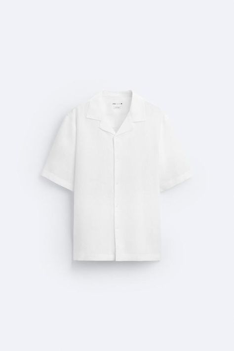 Men's Shirts | ZARA United States Zara Men Shirt, Blazers Shoes, Zara Men, Plain Shorts, Sophisticated Look, Sweater Blazer, Cardigan Sweater Jacket, Shirt Blouses Tops, Men Shirt