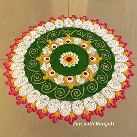 Beautiful Rangoli Designs Indian Simple, Round Rangoli Design, Big Rangoli Designs Creativity, Beautiful Rangoli Designs Latest, Latest Rangoli Designs Images, Diwali Animation, Festival Crafts, New Rangoli, Diwali Ideas