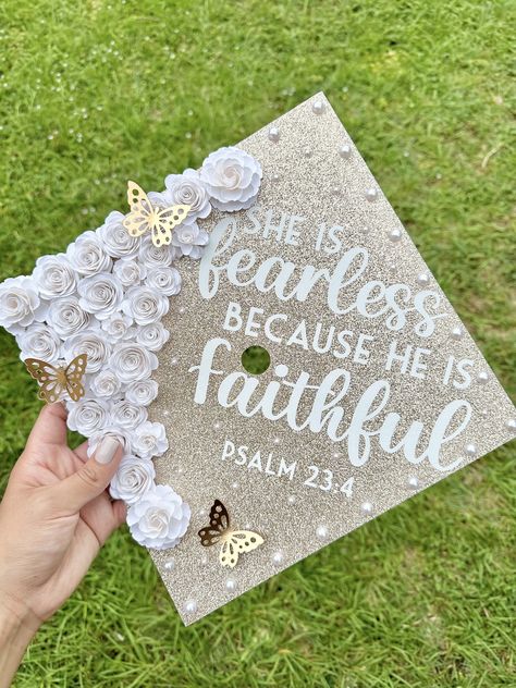 *THIS SPECIFIC GRAD CAP IS READY TO SHIP AS IS* *Graduation Season is around the corner! Order your grad cap toppers ahead of time! *Graduation is such a huge milestone so why not treat it like so with personalizing your grad cap & having it as a keepsake to remember this huge accomplishment.  *The grad caps can be personalized with the quote of your choice & color scheme of your choice as well. *Grad cap topper measure 9.5x9.5in and they are made from premium cardstock. *All orders are shipped Nurse Graduation Cap Designs, Graduation Cap Decoration Nursing, Graduation Cap Designs College, Graduation Topper, Grad Cap Topper, Nurse Graduation Cap, Graduation Cap Decoration Diy, High School Graduation Cap, Diy Projects Gifts