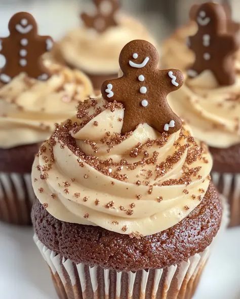 Gingerbread Crinkle Cookies, Brown Sugar Buttercream, Gingerbread Dessert, Winter Cupcakes, Holiday Baking List, Gingerbread Cupcakes, Winter Baking, Christmas Baking Recipes, Dessert Spread