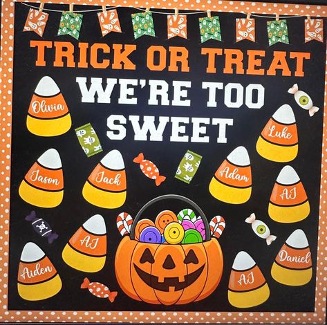 Bulletin Board Template, Catholic Icing, October Decor, Candy Props, October Classroom, October Decorations, Candy Corn Decorations, Halloween Bulletin Boards, Candy Corn Halloween