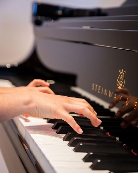 Steinway & Sons on Instagram: “Registration is currently OPEN for the 2019 Steinway Junior Piano Competition for students ages 18 & under in the US and Canada. Learn…” Steinway And Sons Piano, Piano Tabs, Teach Yourself Piano, Steinway Grand Piano, Piano Photography, Piano Competition, Steinway Piano, The Desire Map, Piano Decor