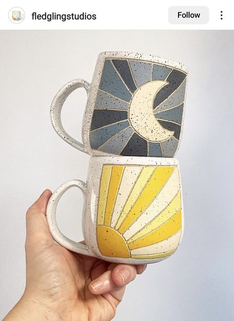 Moon Mugs, Flower Hacks, Pottery Sun, Ceramic Cafe, Diy Pottery Painting, Beginner Pottery, Cerámica Ideas, Keramik Design, Handmade Mug