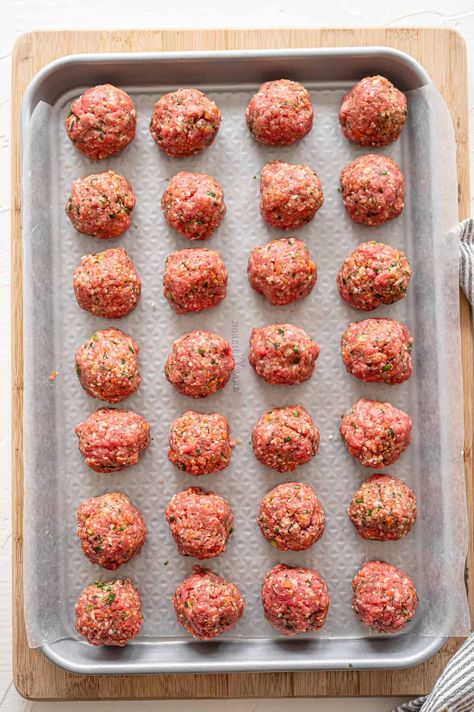 Meatballs For Freezing, How To Freeze Meatballs, Meatballs To Freeze, Freeze Meatballs, Freezing Meatballs, Freezer Meatballs, Homemade Meatballs Recipe, Leftover Meatballs, Homemade Italian Meatballs