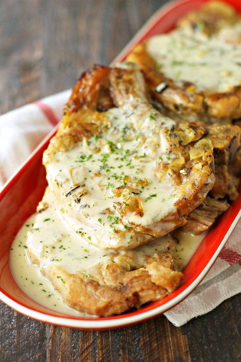 Crockpot Pork Chops with Creamy Herb Sauce Slow Cooker Pork Chops Recipes, Crockpot Pork Chops, Slow Cooker Pork Chops, Herb Sauce, Crockpot Cooking, Crockpot Pork, Chops Recipe, Slow Cooker Pork, Crock Pot Slow Cooker