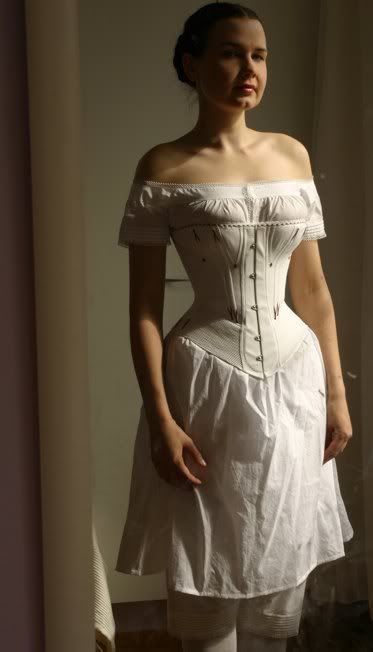 Before the Automobile: corded 1870's corset Edwardian Corsets, Corset Outfits, 1870s Fashion, Victorian Corset, Corset Fashion, Vintage Corset, 19th Century Fashion, Historical Dresses, Historical Clothing