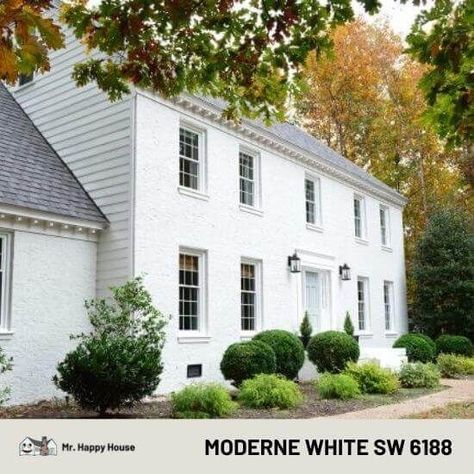 This amazing home by @younghouselove has a bright white paint color by Sherwin Williams called Moderne White. Paint Combos, Brick House Designs, Painted Brick Exteriors, Brick Homes, Brick Houses, White Exterior Houses, Painted Brick House, Best White Paint, Young House