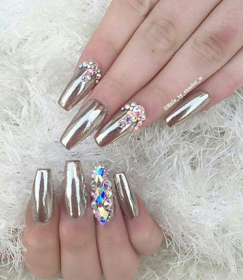 30+Silver Nails Ideas For 2024 Silver Nails Ideas, Funky Nail Art, Silver Nail, Nail Swag, Crystal Nails, Silver Nails, Luxury Nails, Fabulous Nails, Bling Nails