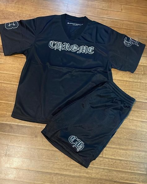 NEW IN! | COME SHOP 📦 • CHROME HEARTS JERSEY SET (BLACK) IN HAND (SHIPS 2/3 DAYS) DM ME $ READY | PIECES GO QUICK!! 5starresells | streetsagefits #explore #explorepage #reseller #reselling #resell #resellingcommunity #fashion #fitstagram #styleinspo #streetstyle Chrome Hearts, Dm Me, Fashion Inspo, Street Style, Ships, Quick Saves, Clothes, Black