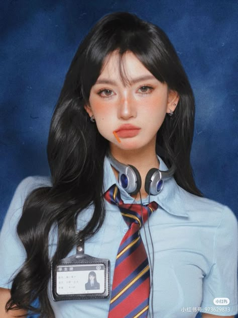 90s Yearbook Photos, 90s Yearbook, Altered Photography, Photo Yearbook, Yearbook Photoshoot, Japanese Korean Fashion, Graduation Picture Poses, Yearbook Photos, Creative Shot