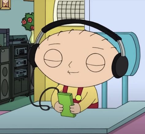 I Griffin, Family Guy Cartoon, Family Guy Stewie, Family Guy Funny, Stewie Griffin, Music Cover Photos, Playlist Covers Photos, Cartoon Profile Pictures, Cartoon Wallpaper Iphone