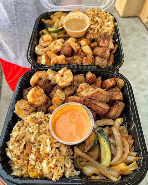 Hibachi Food Truck, Hibachi Food, Catering Truck, Sleepover Food, Food Goals, Food Is Fuel, Food Obsession, Pretty Food, Food Cravings