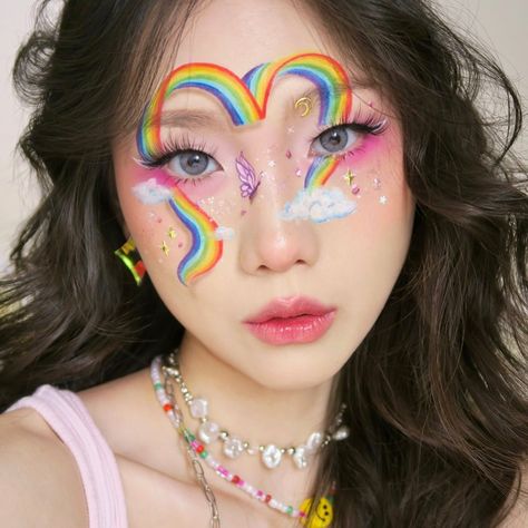 T.rinluck☆🐉 on Instagram: “🏳️‍🌈Happy Pride Month 🌈✌️✨ @colourpopcosmetics AD* * Georgette super shock cheek satin * Too haute press powder palettes * Fade into hue…” Pride Month Makeup Looks, Pride Month Makeup, Fade Into Hue, Press Powder, Super Shock, Happy Pride Month, Happy Pride, Fantasy Makeup, Pressed Powder