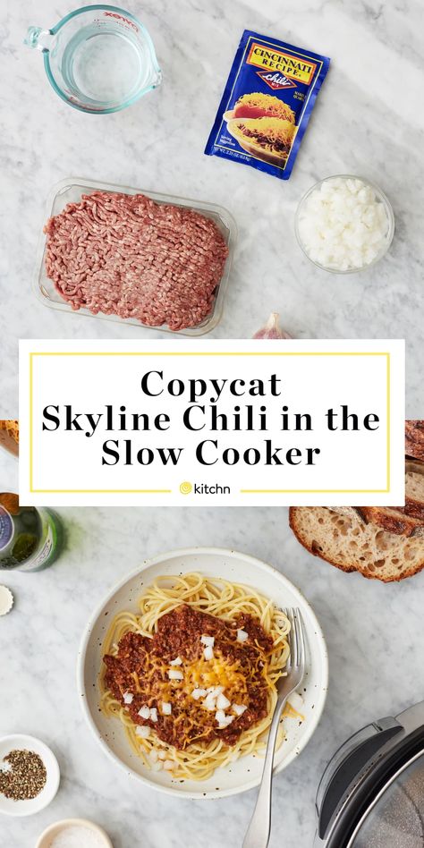 This Slow Cooker Cincinnati Chili Is the Easiest Way to Get Your Skyline Fix Cincinnati Chili Recipe, Skyline Chili, Cincinnati Chili, Chili Spices, Chili Recipe Crockpot, Crockpot Chili, Slow Cooker Chili, Crockpot Recipes Slow Cooker, Canned Tomato Sauce