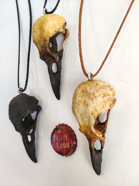 Crow Skull Necklace, Canine Skull, Larp Accessories, Voodoo Costume, Bird Skull Necklace, Skeleton Jewelry, Resin Necklaces, Waist Bag Leather, Bird Head