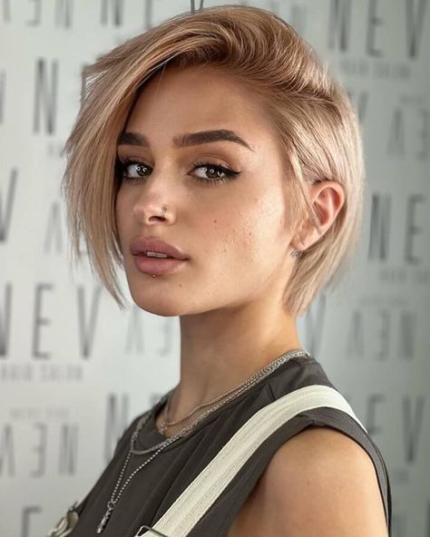 40 Undercut Pixie Bob Haircut Trends In 2024 Undercut Bob Haircut, Shaved Pixie, Undercut Bob, Pixie Bob Hairstyles, Vintage Curls, Pixie Bob Haircut, Long Hair On Top, Bob Hairstyles For Thick, Short Hair Color