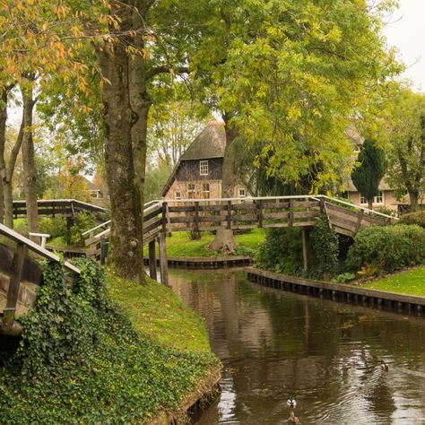 Fairytale Town Aesthetic, Holland Beach, Fairytale Town, Travel Holland, Fairytale Aesthetic, Minds Eye, A Town, Art Aesthetic, Travel Adventure