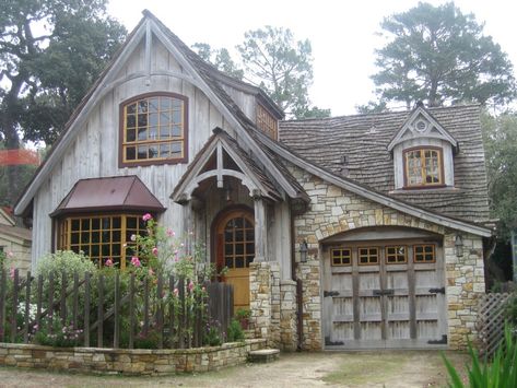 French Country Cottage Decor, Book Coffee, Storybook Homes, Stone And Wood, Stone Cottages, Fairytale Cottage, Storybook Cottage, Country Cottage Decor, Dream Cottage