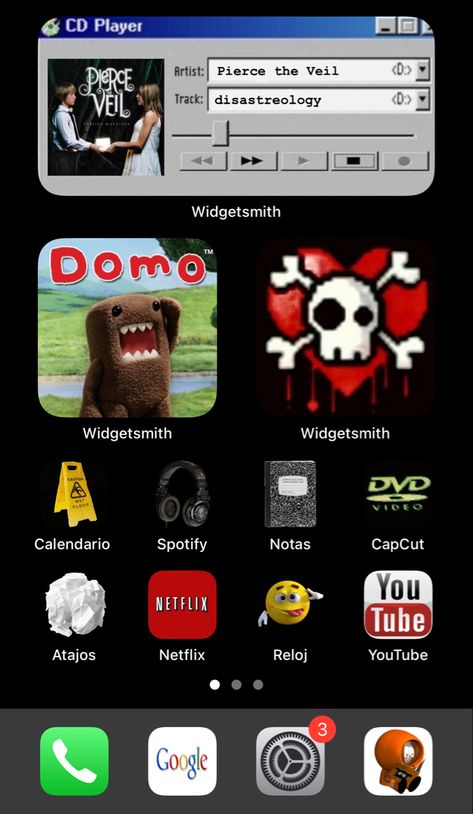 90s Homescreen Layout, 2000s Homescreen Layout, Apple Widget Ideas, Phone Inspo Home Screen Y2k, Music Phone Theme, Phone Theme Y2k, Funny Wallpapers Iphone Home Screen, 2000s Phone Theme, 2000s Phone Layout