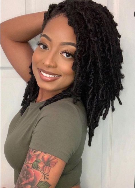 distressed locs butterfly locs pre-looped crochet hair bob distressed locs crochet braids faux locs soft locs Loc Twist, Faux Locs Bob, Soft Faux Locs, Locs Soft, Pre Looped Crochet Hair, Faux Locs Crochet Braids, Butterfly Locs Crochet Hair, Butterfly Locs Crochet, Distressed Locs