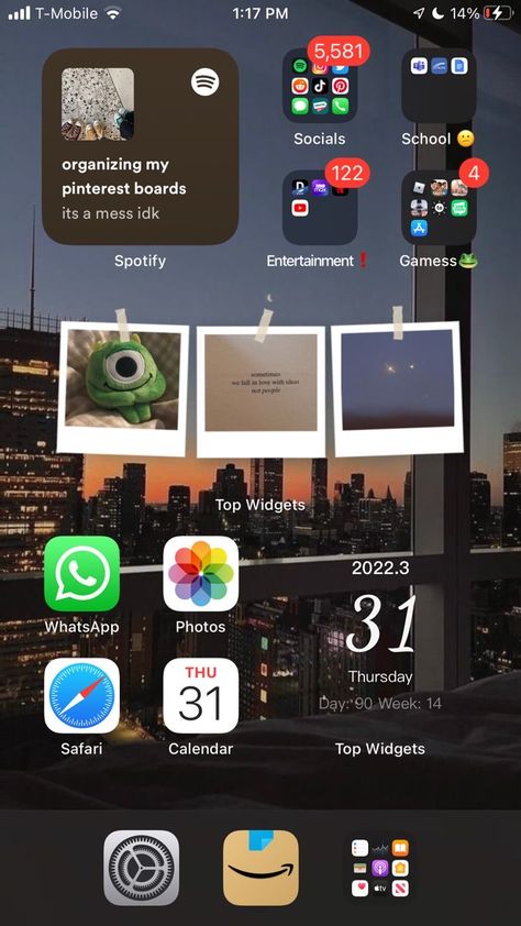 Iphone Homescreen Ideas Ios 16, Ios 16 Wallpaper Iphone Home Screen, Look Screen Widget, Cool Widgets Iphone Ideas, Iphone 8 Home Screen Layout, Iphone Phone Layout, Iphone Layouts Simple, Homescreens For Iphone, Iphone Ios Layout Ideas