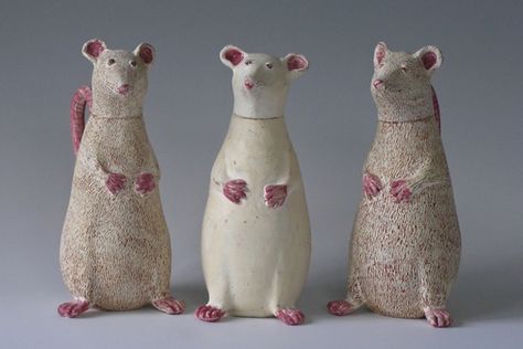 PEW cookie jars Wall Art Sculpture, Inspiration From Nature, Ceramic Cookie Jar, Diy Ceramic, Cute Rats, Gift Inspo, Pottery Classes, Ceramics Pottery Art, Ceramic Animals