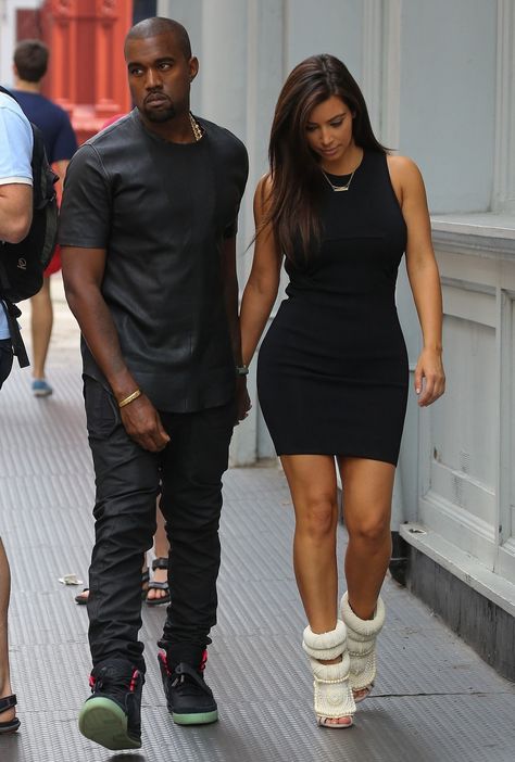 Kanye n Kim  both in Yeezy shoe collection #DOPE Kim Kanye, Estilo Kim Kardashian, Kanye West Style, Estilo Kardashian, Kanye West And Kim, Power Couples, Kim Kardashian Outfits, Kim And Kanye, Estilo Swag