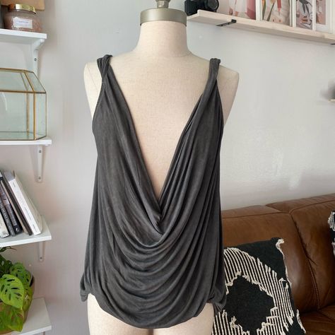 This Plunging Twist Tank Top Is A Perfect Piece To Add Into An Everyday Look! Fabric : 94% Rayon, 6% Spandex Size S: Length From Hps To Hem Is 24 1/2" With 18 3/4" On Bust Low Cut Top, Cell Wall, Knit Tops, Winter Tops, Oversized Top, Dream Clothes, Fashion Killa, Edgy Fashion, Low Cut