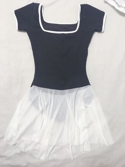 Ballet Cover Up Outfit, Clubbing Clothes, Ballet Inspired Fashion, Ballet Core, Ballet Clothes, Dance Clothes, Aesthetic Fits, Uniform Fashion, Boarding School