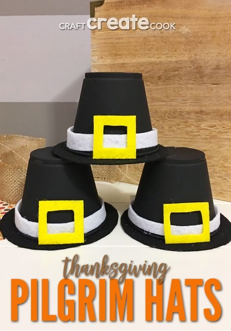 Pilgrims Hats For Kids, Pilgrim Crafts, Fun Thanksgiving Crafts, Easy Thanksgiving Crafts, Thanksgiving Pilgrims, Thanksgiving Projects, Pilgrim Hat, Crafts For Teens To Make, Thanksgiving Preschool