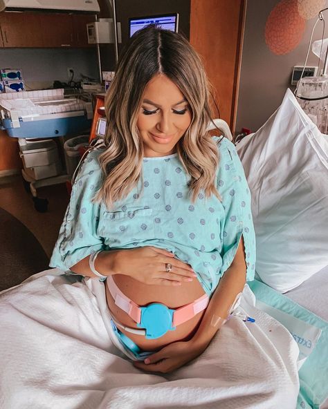 Baby Hospital Photos, Newborn Hospital Pictures, Hollie Woodward, Newborn Hospital Photography, Baby Hospital Pictures, Hospital Photos Newborn, Birth Pictures, Trajes Kylie Jenner, Cute Pregnancy Pictures