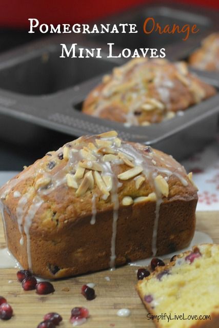 Pomegranate Orange Bread Orange Bread, Freezer Cooking Recipes, Homemade Breads, Amazing Appetizers, Loaf Recipes, Oreo Dessert, Mouthwatering Recipes, S'mores, Freezer Cooking